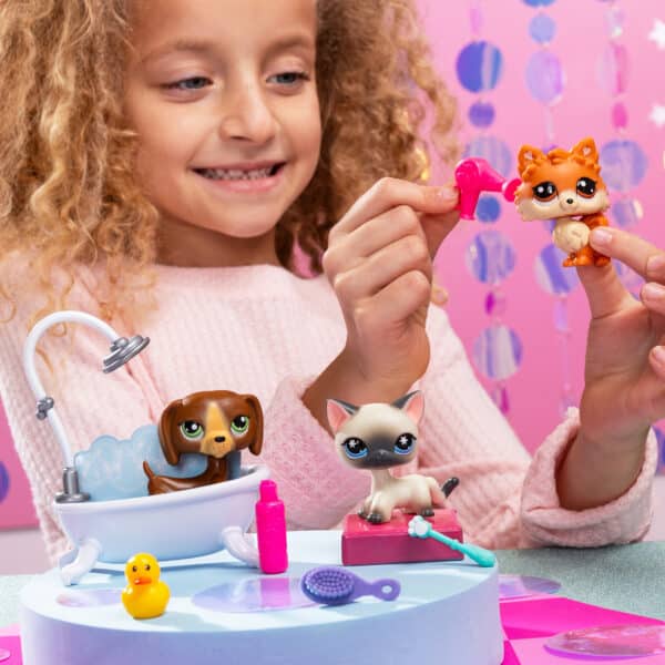 Littlest Pet Shop Gen 7 Grooming Spa Play Pack - #172 Dachshund, #173 Siamese Cat, #174 Pomeranian