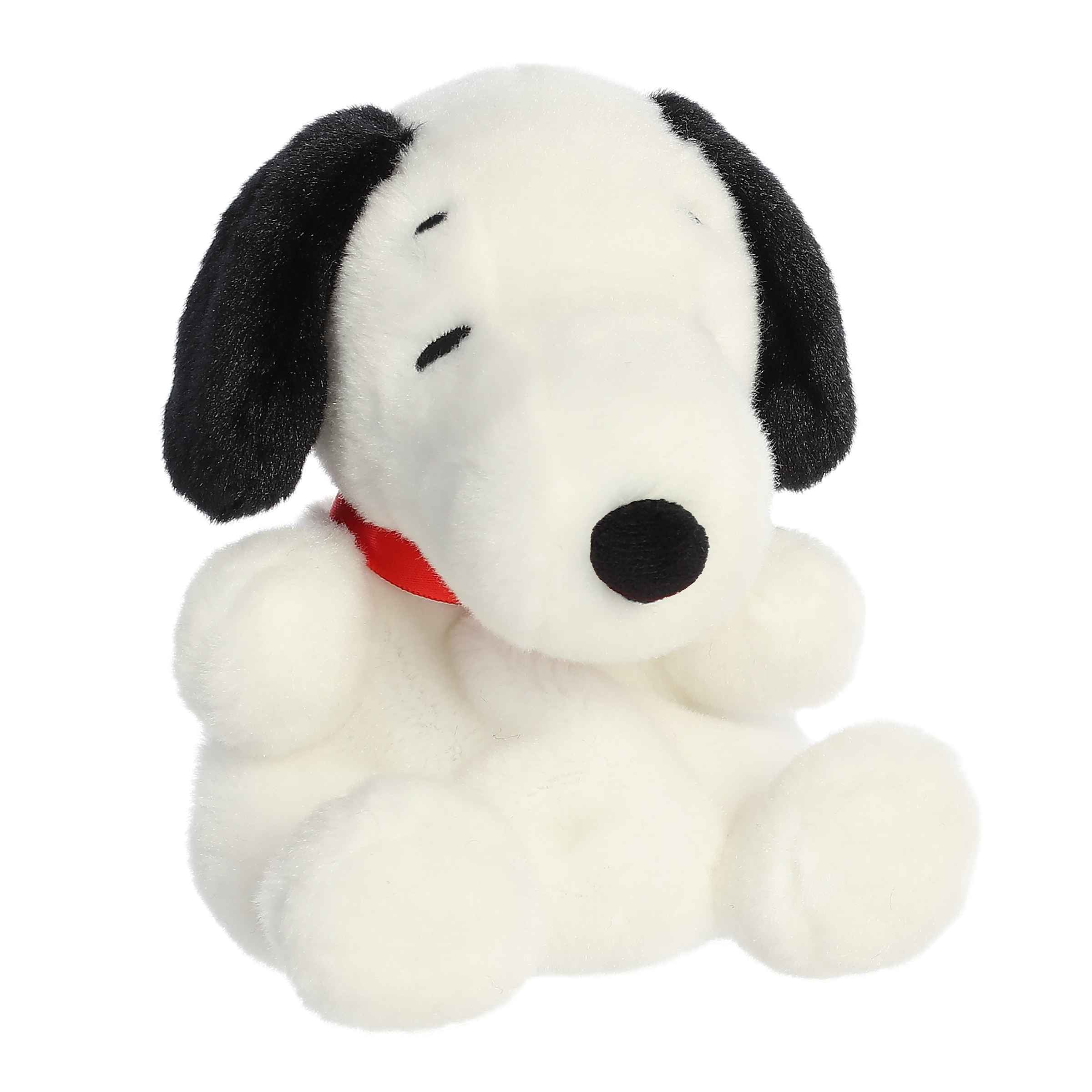 Palm Pals 5 Inch Peanuts Snoopy Plush Toy